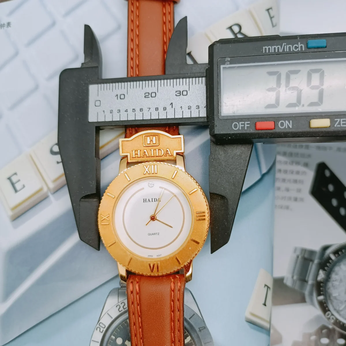 1988s Vintage Men’s Leather Quartz Watch – 37mm gold case front view