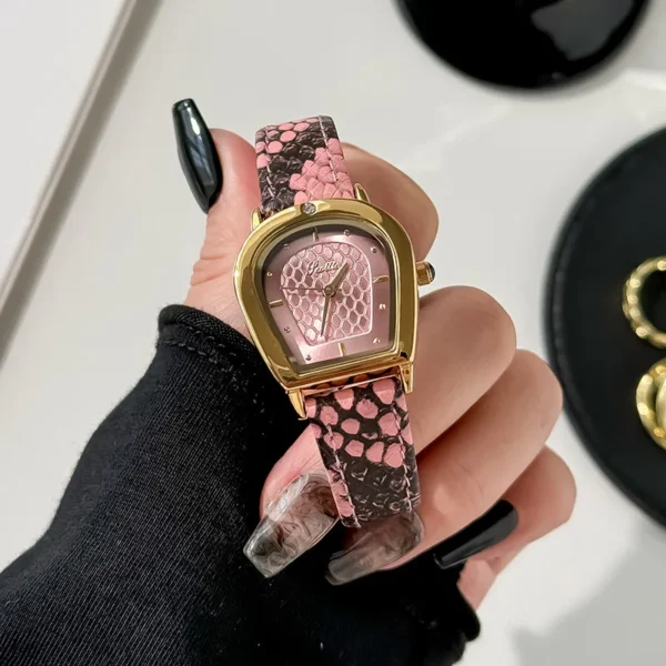 Vintage leather gold women’s watch with pink snakeskin strap – WatchTrio