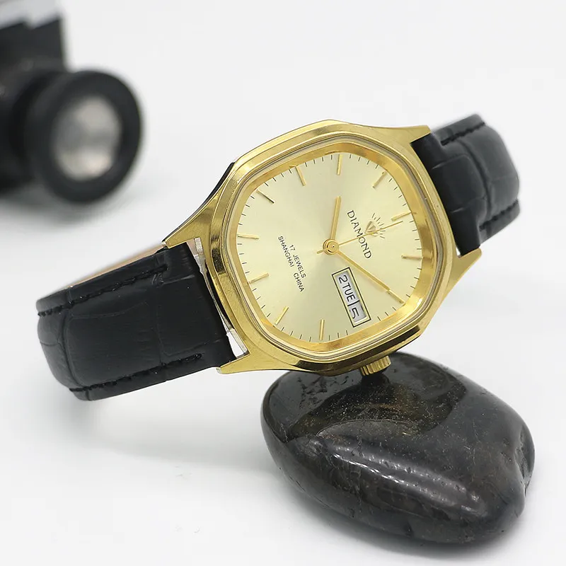 Vintage barrel men’s leather watch with black strap, side angle – WatchTrio