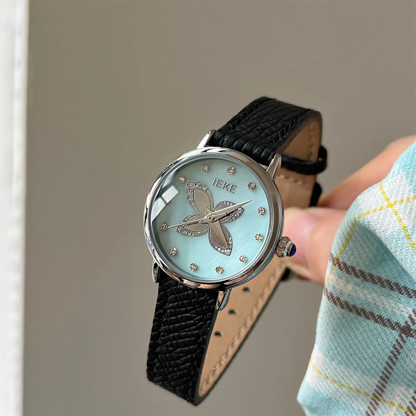 Retro butterfly diamond women’s watch with black strap and blue dial – WatchTrio