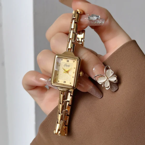 Vintage gold rectangular bracelet women’s watch with gold dial – WatchTrio