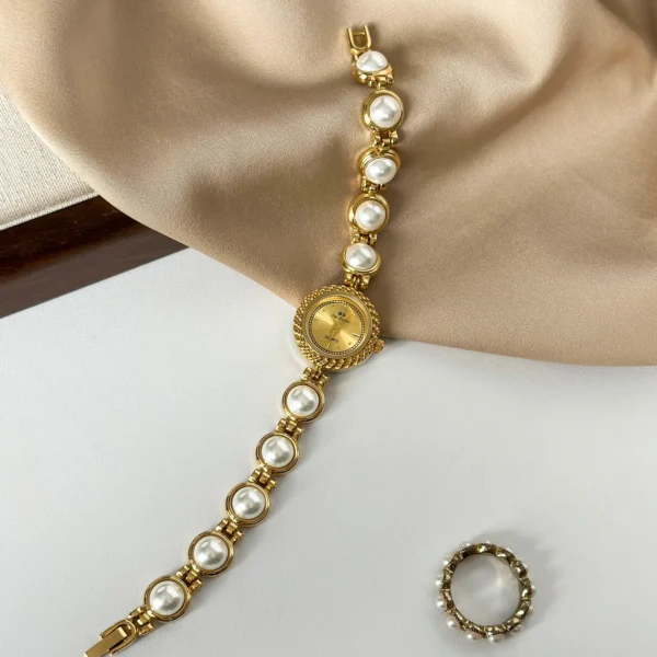 Vintage gold women’s watch with pearl bracelet strap – WatchTrio