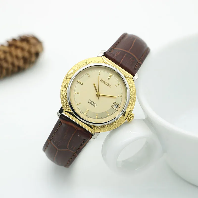 Brown leather strap vintage men’s automatic gold-tone watch