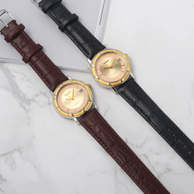 Retro vintage men’s watch collection in leather strap styles