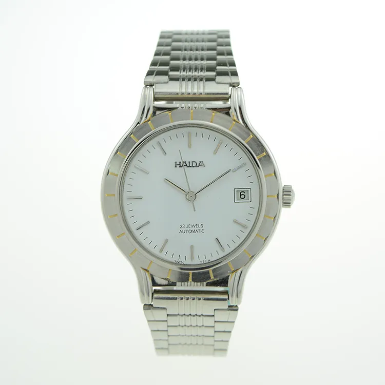 Classic men’s automatic silver watch with date display