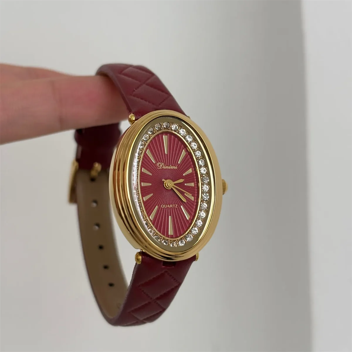 Vintage oval women’s leather watch with crystal bezel – red strap