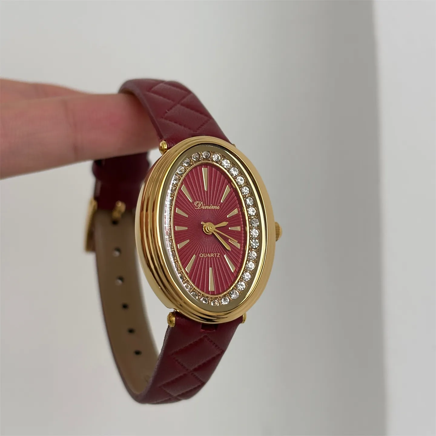 Vintage oval women’s leather watch with crystal bezel – red strap