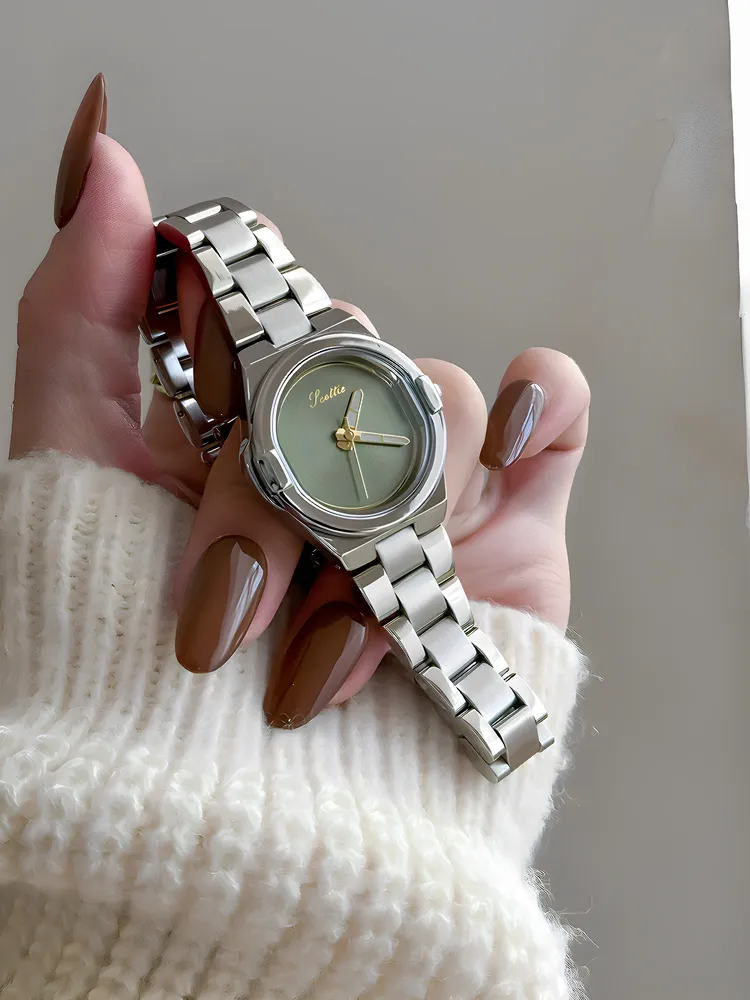 Vintage silver women’s watch green dial wrist display – WatchTrio
