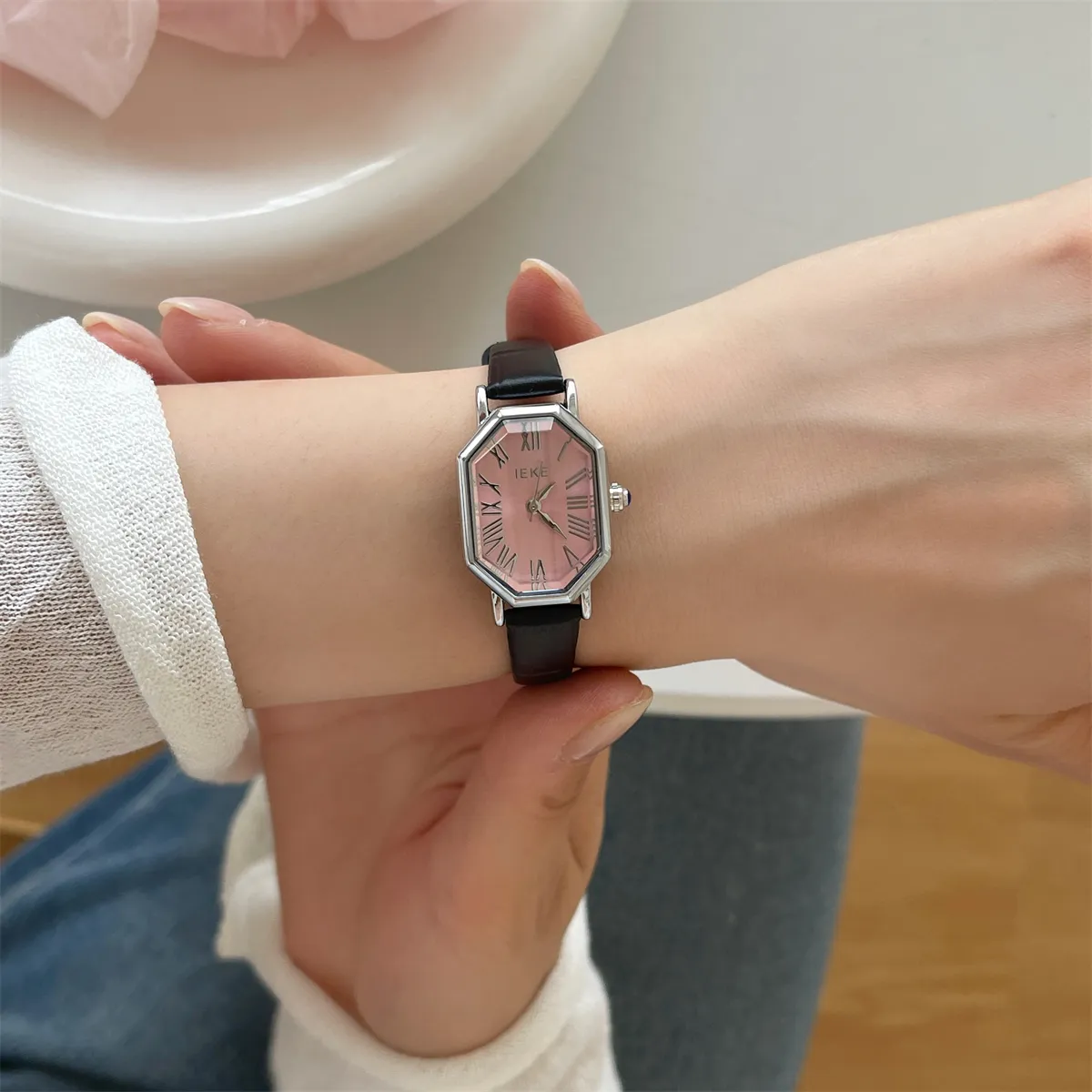 Vintage leather octagon pink dial women’s watch with black strap – WatchTrio