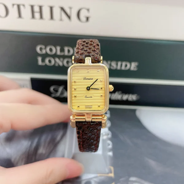 Vintage French leather women’s watch with brown strap – WatchTrio