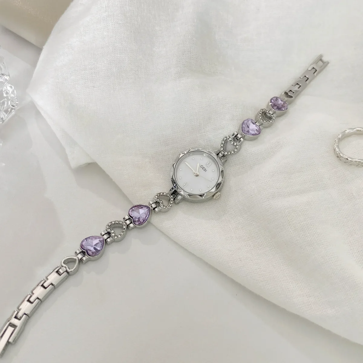 Vintage silver women’s bracelet watch with lavender purple crystal details – WatchTrio