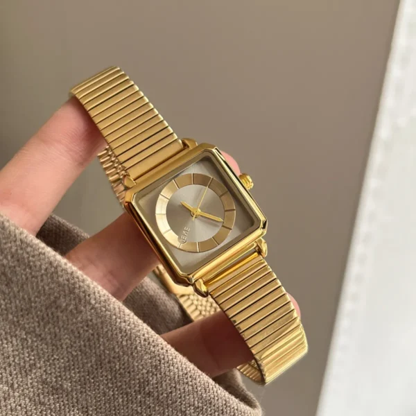 Vintage gold women’s square dial watch with metal strap –WatchTrio